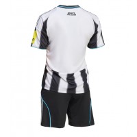Dětský fotbalový dres Newcastle United 2025-26 Domácí Krátký Rukáv (+ trenýrky)